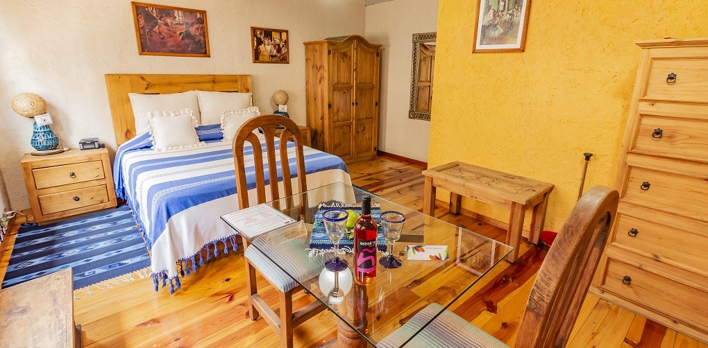 Mexsuites Casa Azul Bed and Breakfast Mexico City